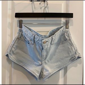 GAP - Dolphin Short